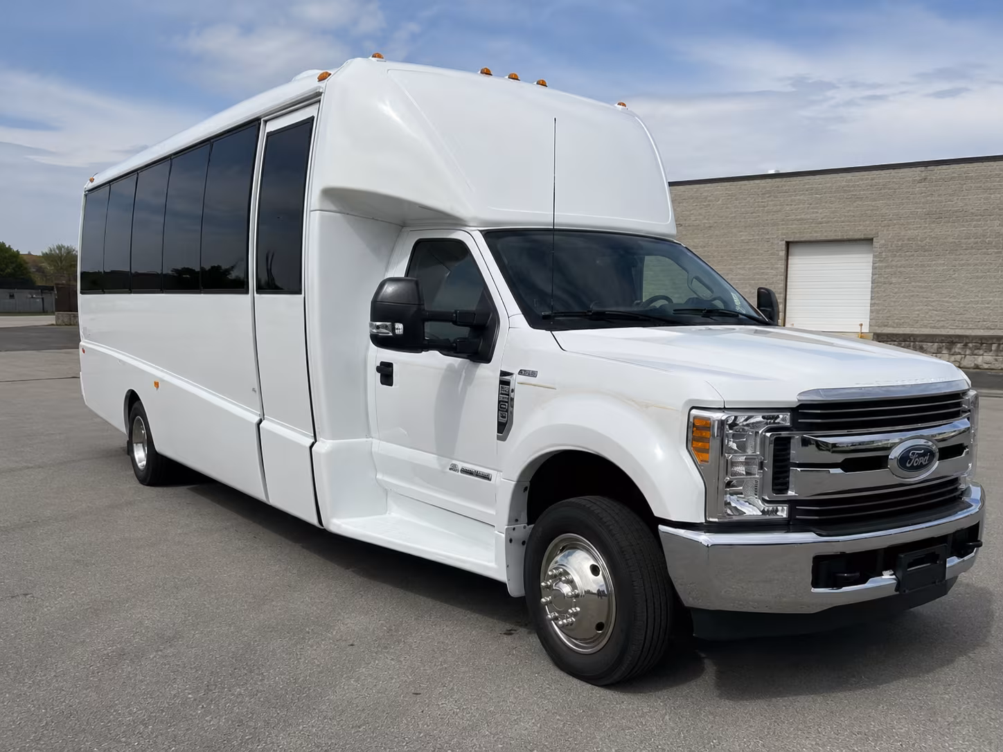 charter buses for weddings and private celebrations in schenectady