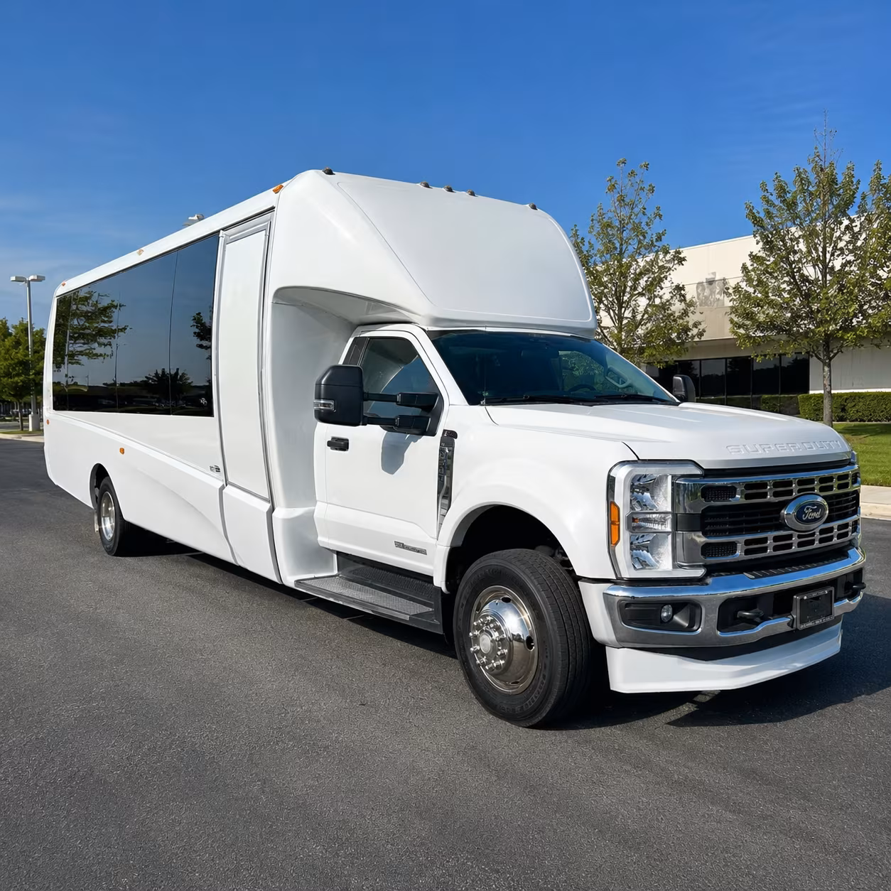 multi day corporate bus rentals for schenectady teams and trade show groups