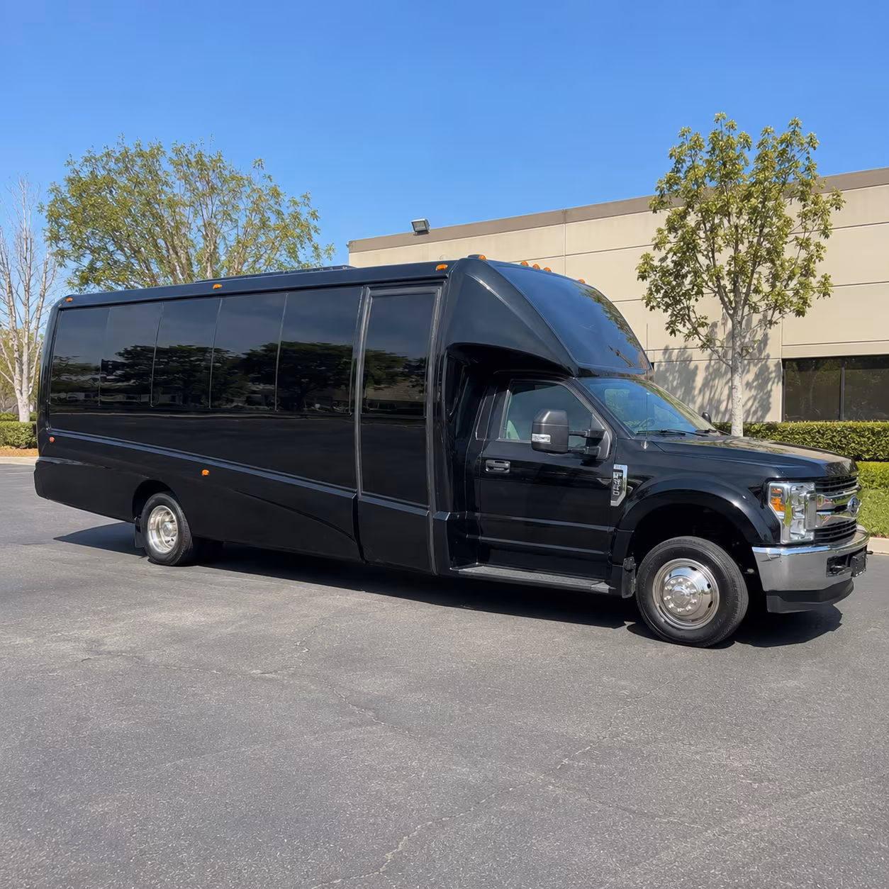 party buses to tri city valleycats games at joseph l bruno stadium