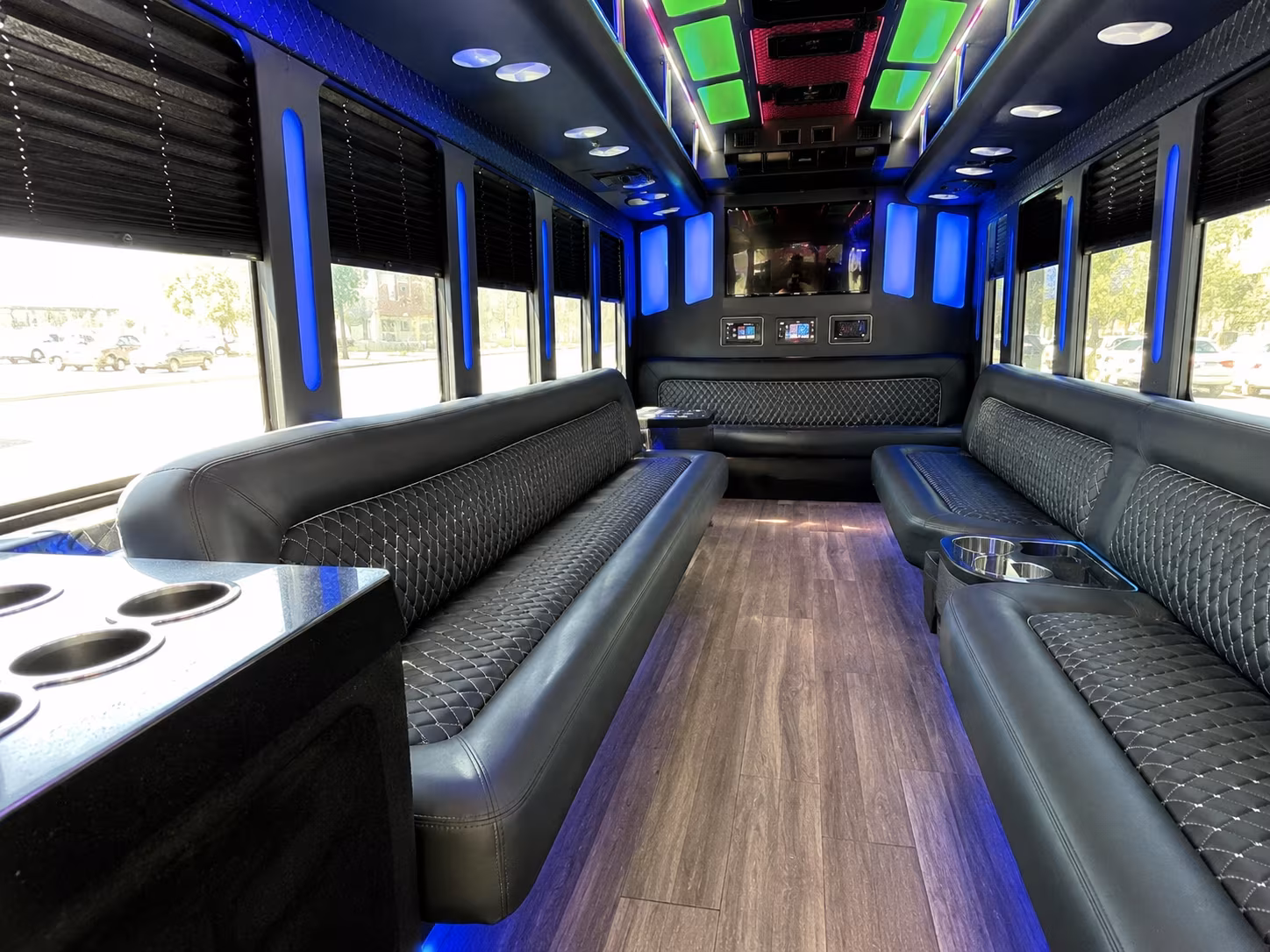 schenectady 15 passenger party bus inside